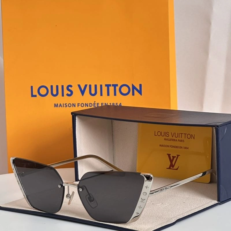 Seasonal Louis Vuitton Sunglasses 281126