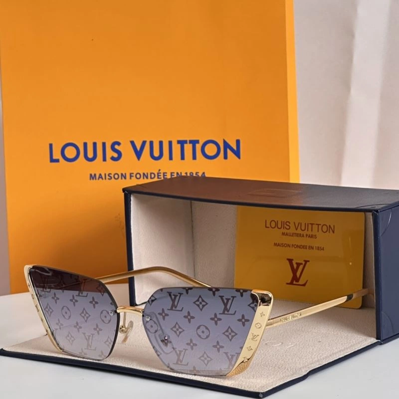 Seasonal Louis Vuitton Sunglasses 281126