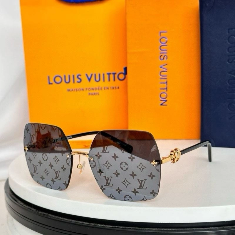 Louis Vuitton Sunglasses EyeCatching 281114