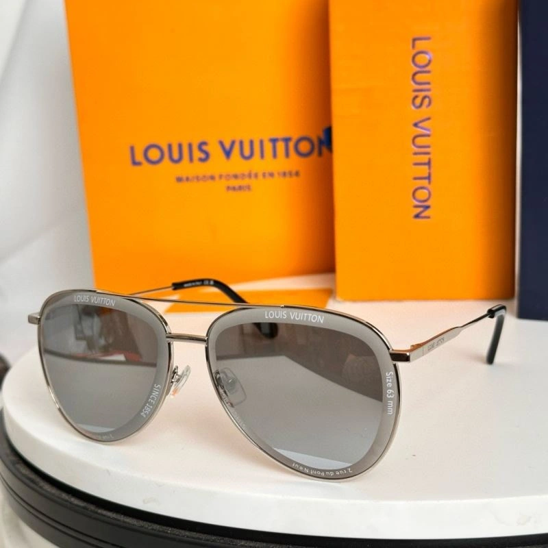 Louis Vuitton Sunglasses Breathable 281123