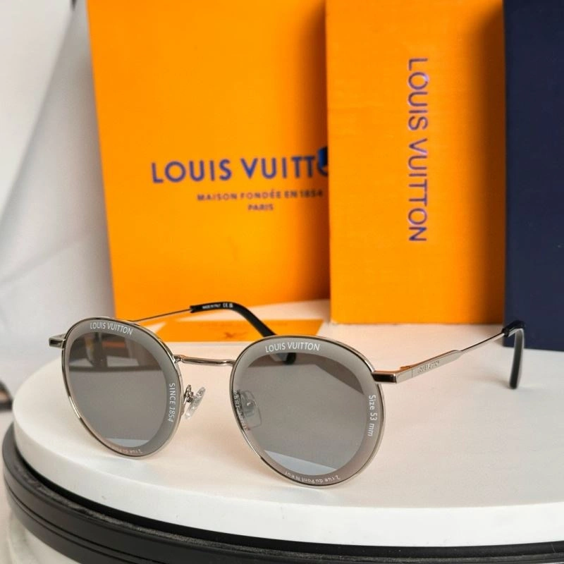 Packable Louis Vuitton Sunglasses 281127