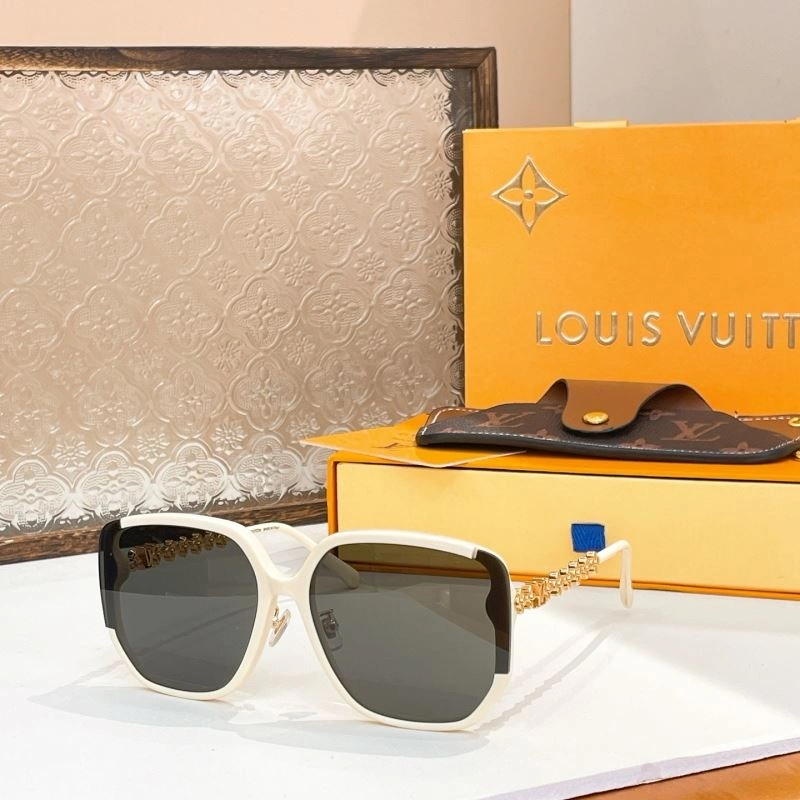 Louis Vuitton Sunglasses FreshLook 281103