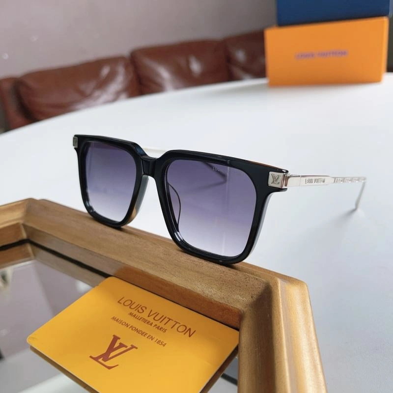 Versatile Louis Vuitton Sunglasses 281119