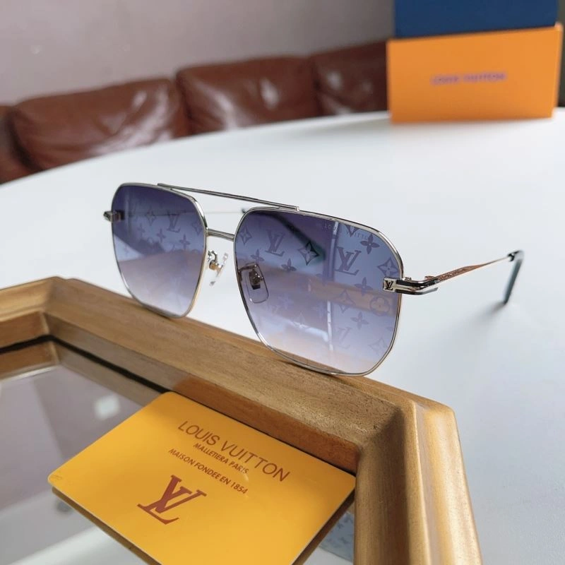 Refined Louis Vuitton Sunglasses 281122