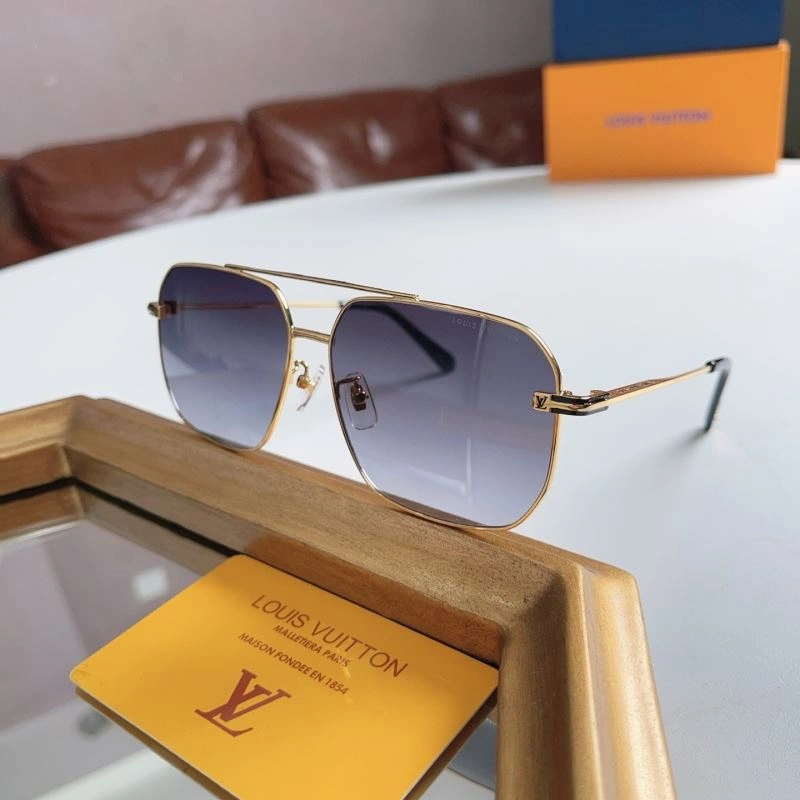Refined Louis Vuitton Sunglasses 281122