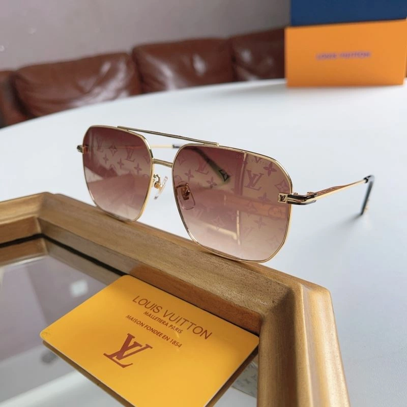 Refined Louis Vuitton Sunglasses 281122