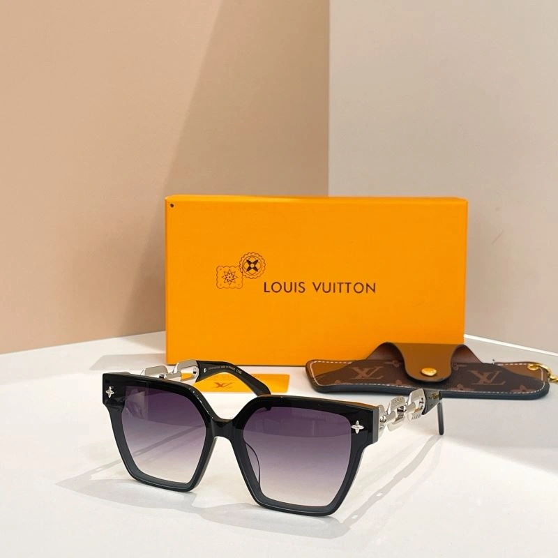 Supportive Louis Vuitton Sunglasses 281118