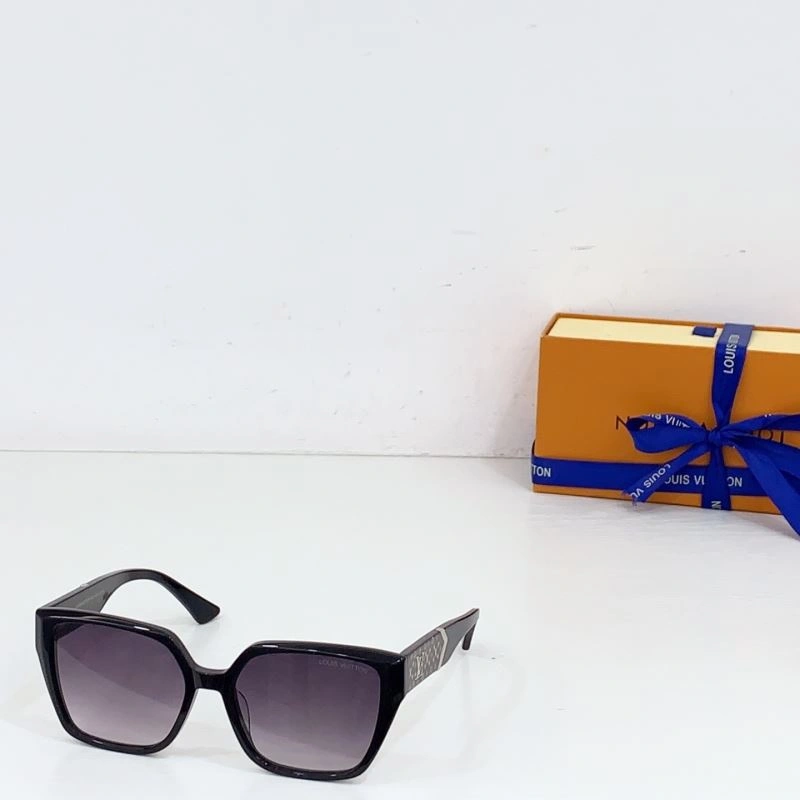 Louis Vuitton Sunglasses Effortless 281117