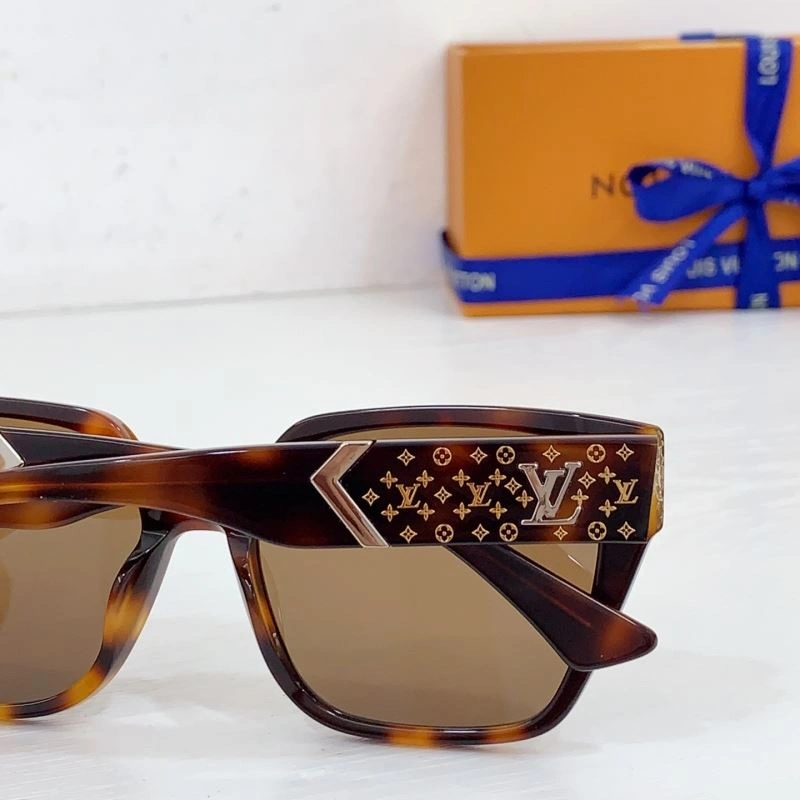 Louis Vuitton Sunglasses Effortless 281117