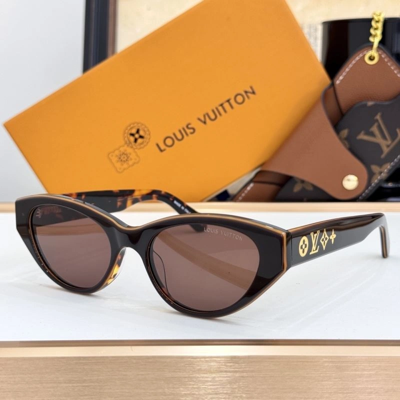 Louis Vuitton Sunglasses Packable 281102