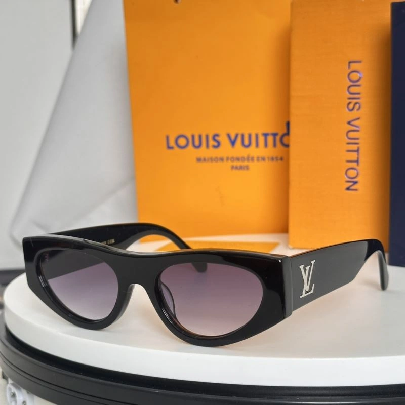 Tailored Louis Vuitton Sunglasses 281087