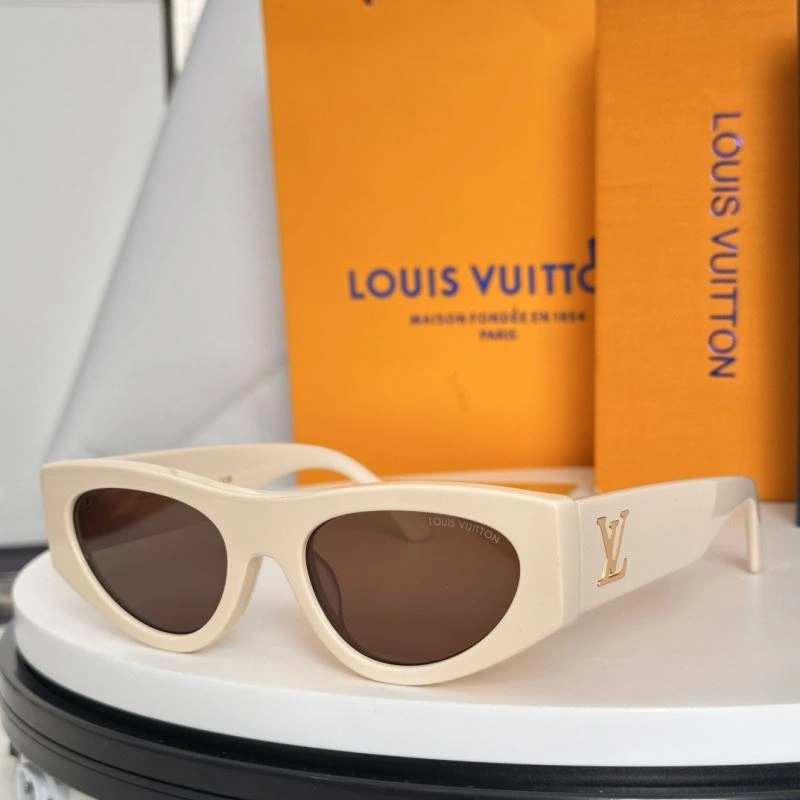 Tailored Louis Vuitton Sunglasses 281087