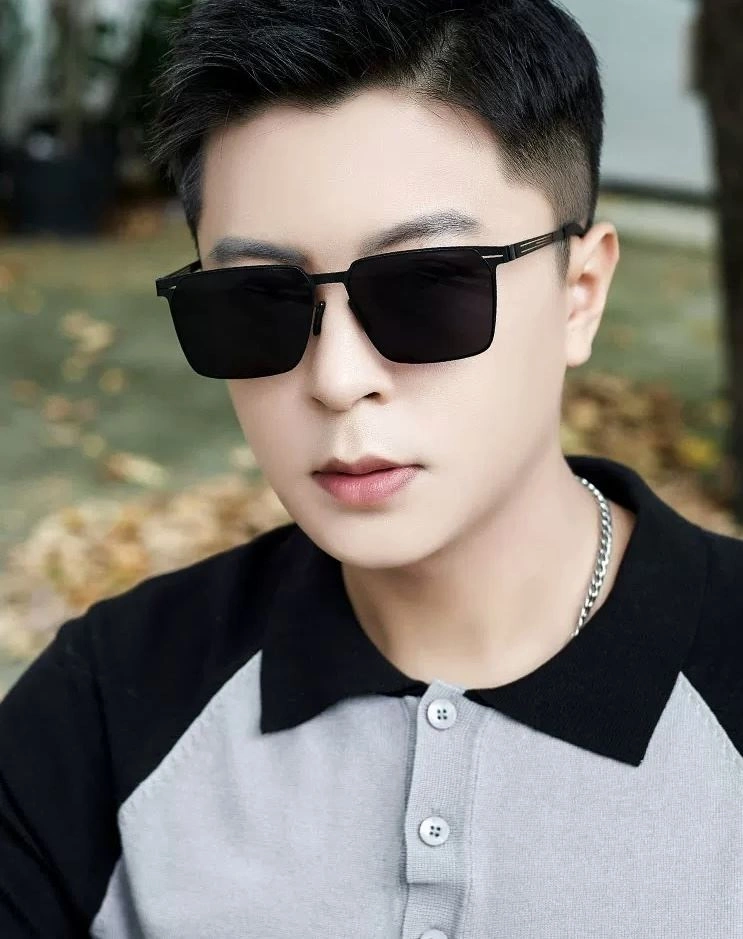 Louis Vuitton Sunglasses DailyWear 281081