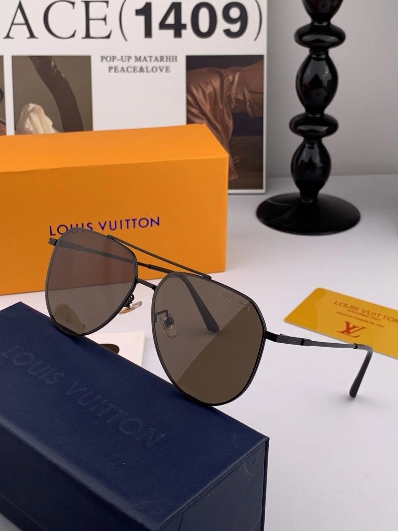 Lightweight Louis Vuitton Sunglasses 281076