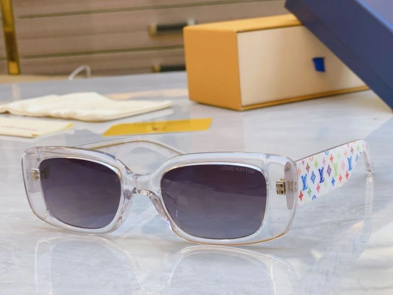 Soft Louis Vuitton Sunglasses 281075