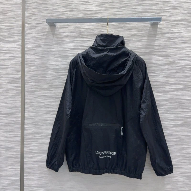 Flexible Louis Vuitton Sunscreen Jacket 131021