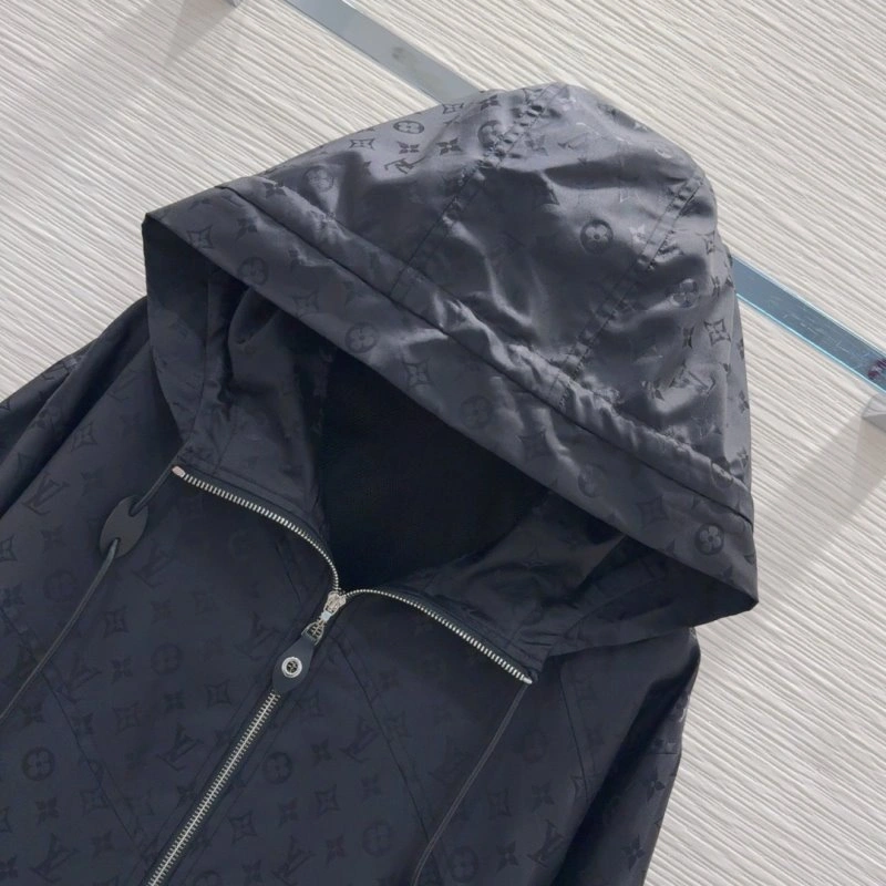 Louis Vuitton Sunscreen Jacket Supportive 131660