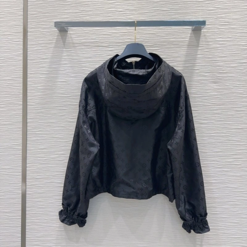 Louis Vuitton Sunscreen Jacket Supportive 131660