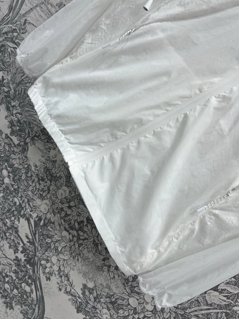 Louis Vuitton Sunscreen Jacket OdorResistant 130619