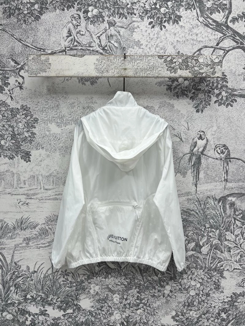 Louis Vuitton Sunscreen Jacket OdorResistant 130619