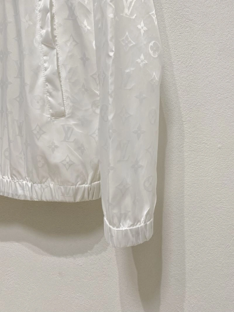 Louis Vuitton Sunscreen Jacket Stretchable 134801