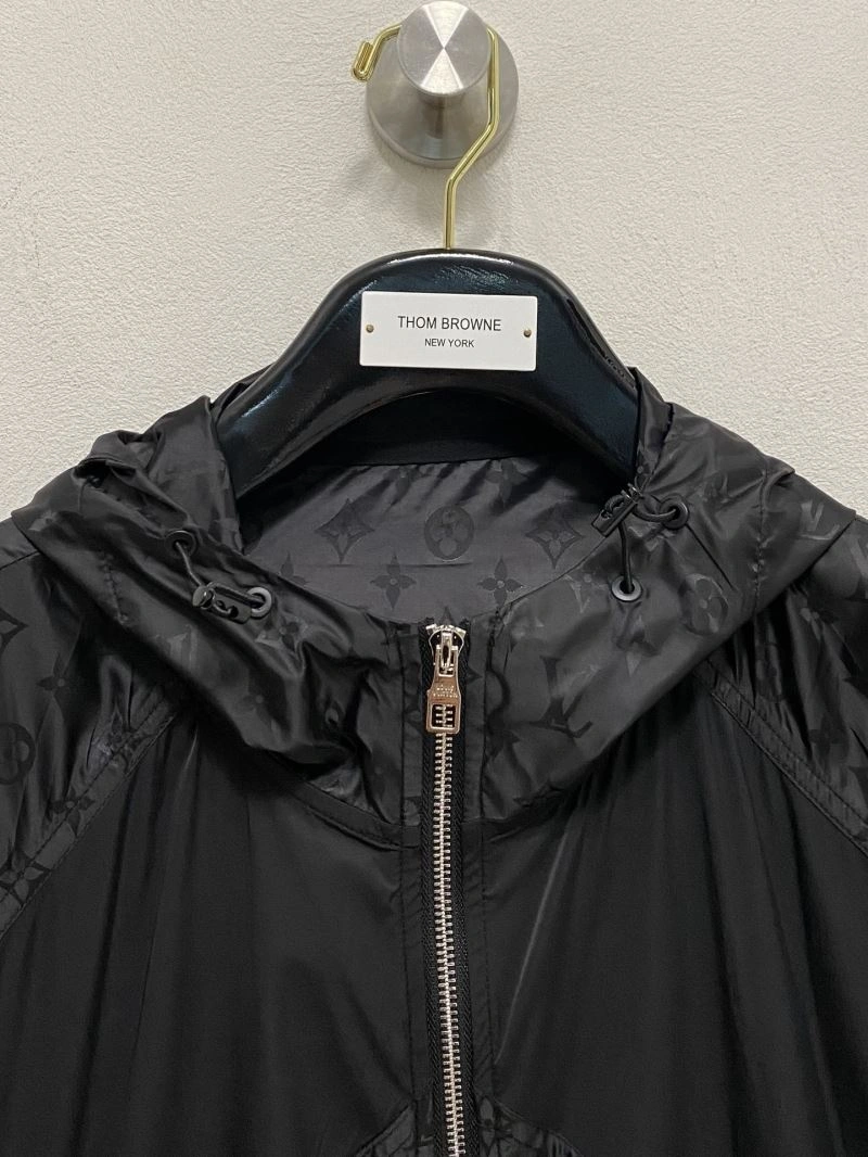 Louis Vuitton Sunscreen Jacket WaterResistant 134792