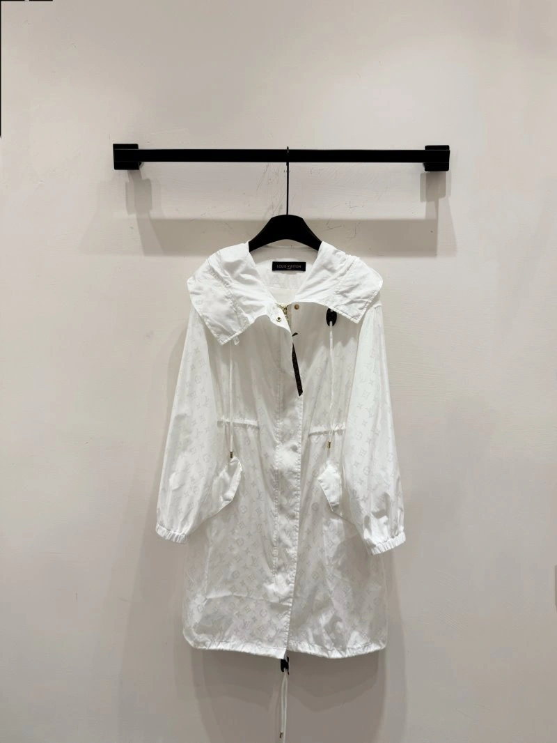 Sustainable Louis Vuitton Sunscreen Jacket 131391