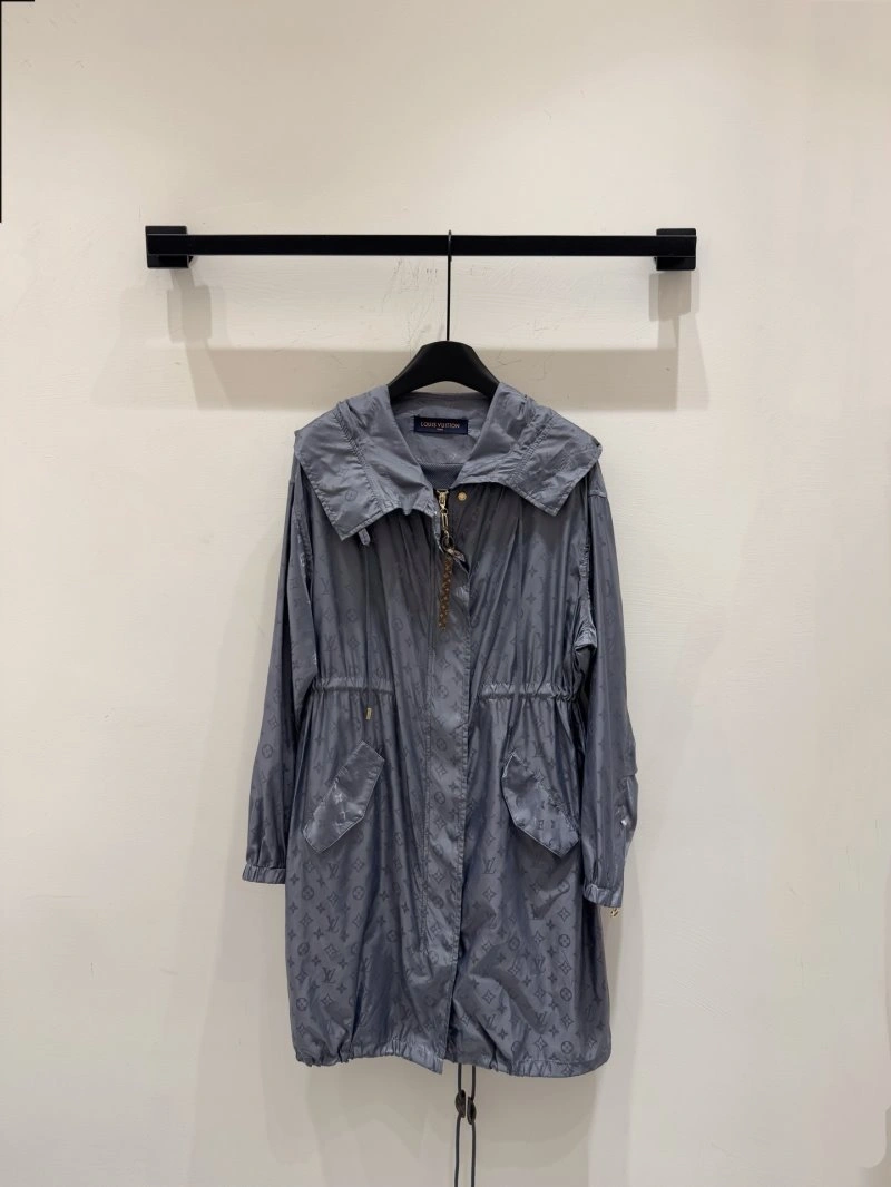 Breathable Louis Vuitton Sunscreen Jacket 131389