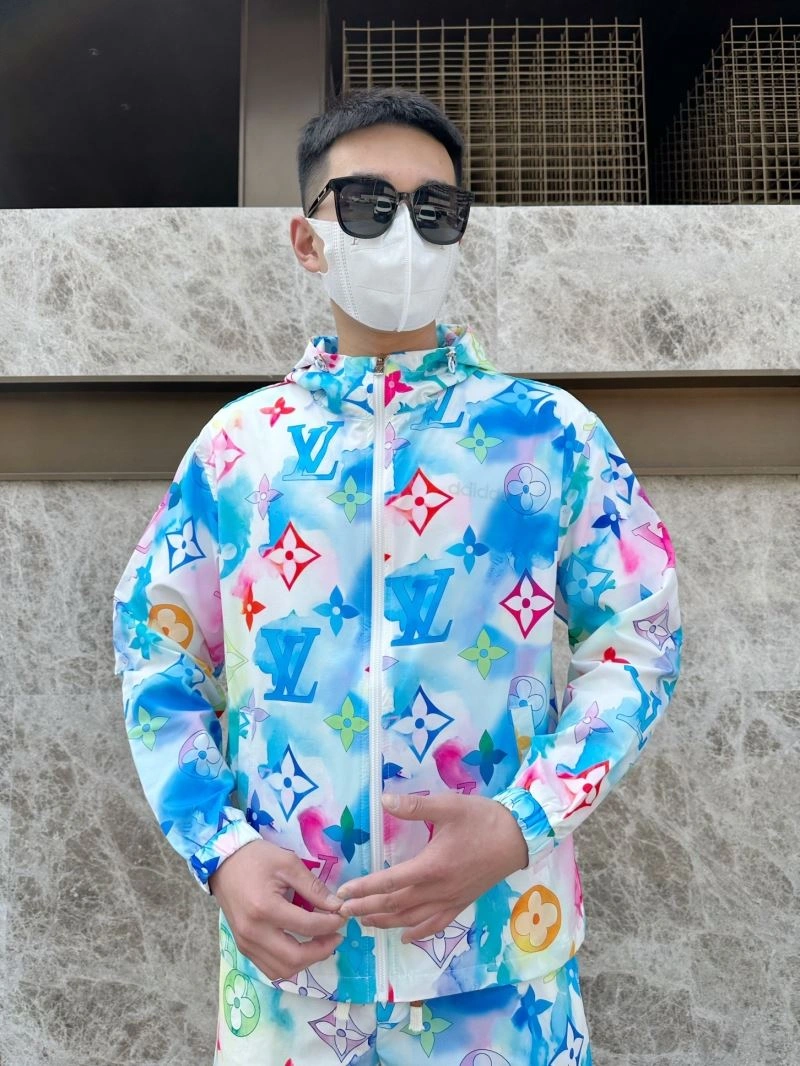 Louis Vuitton Sunscreen Jacket Bold 133659
