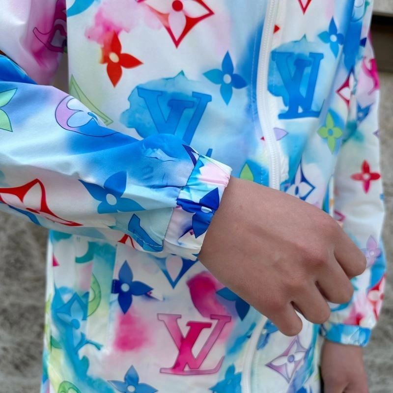 Louis Vuitton Sunscreen Jacket Bold 133659