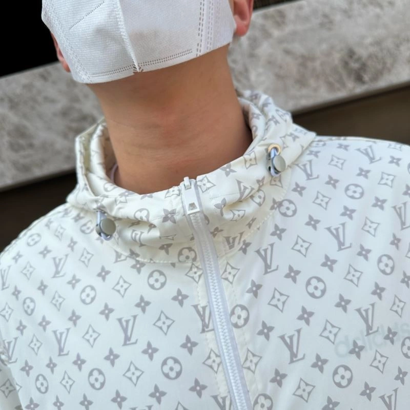 WellDesigned Louis Vuitton Sunscreen Jacket 133646