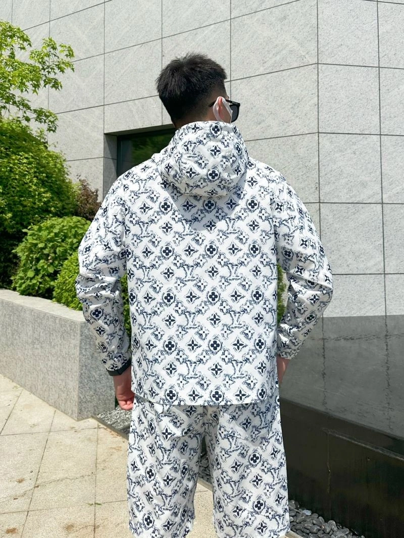 Louis Vuitton Sunscreen Jacket Chic 133649