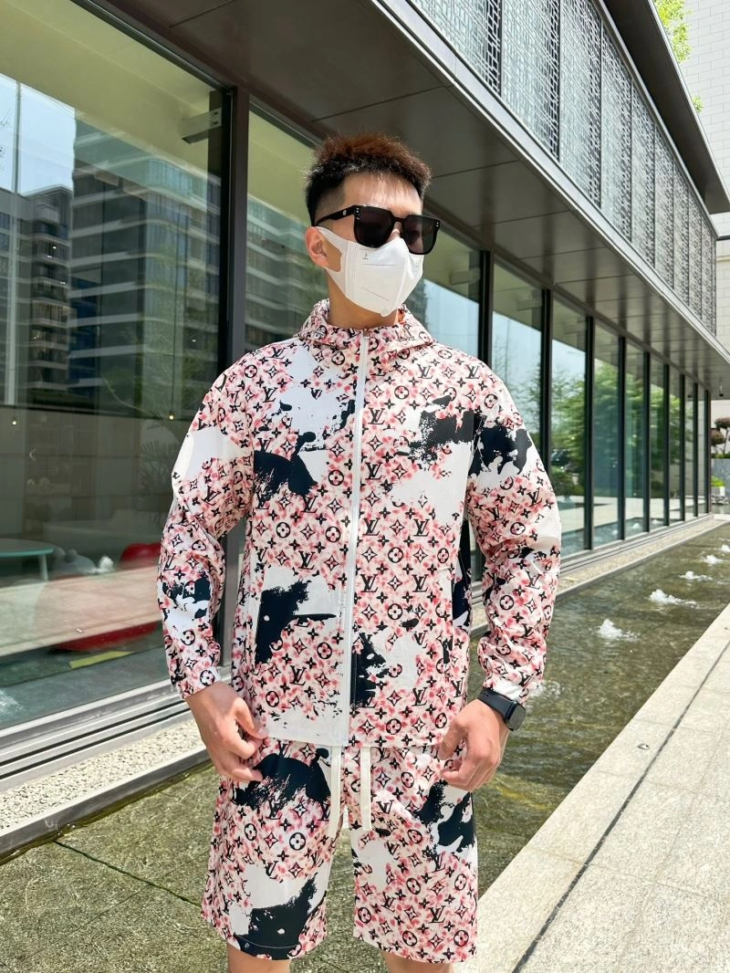 Louis Vuitton Sunscreen Jacket ZipUp 133651