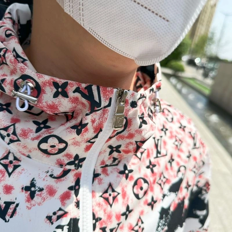 Louis Vuitton Sunscreen Jacket ZipUp 133651