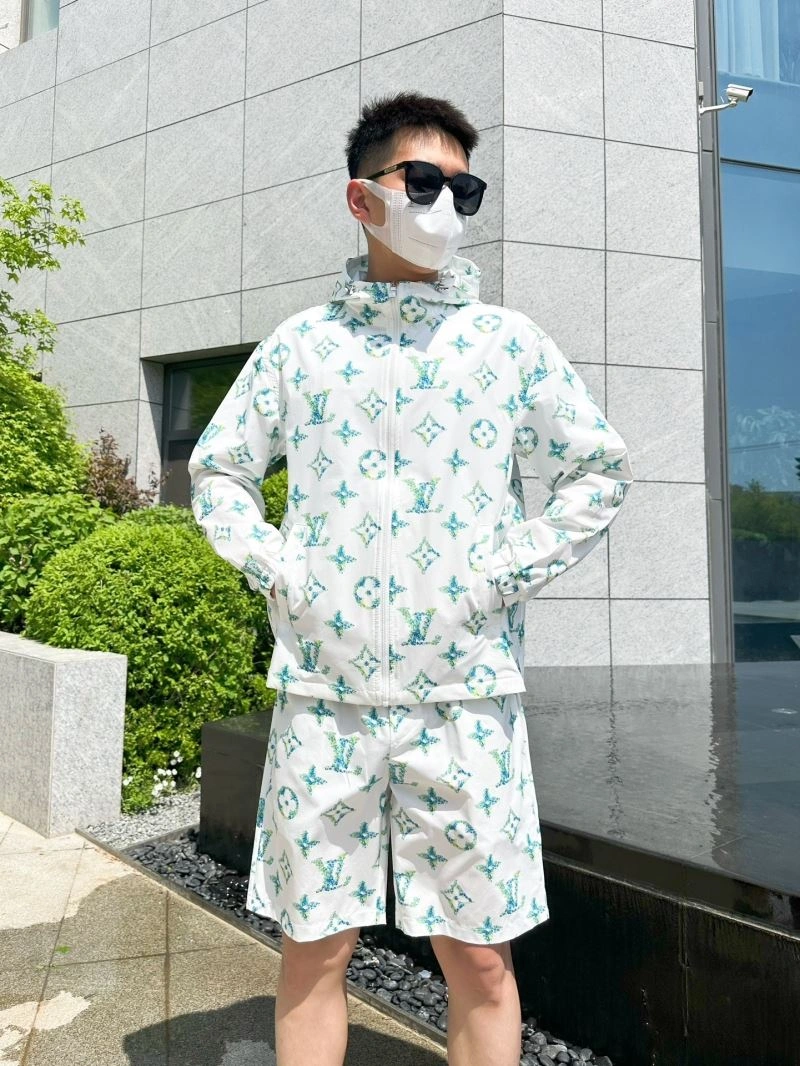 Louis Vuitton Sunscreen Jacket Versatile 133666