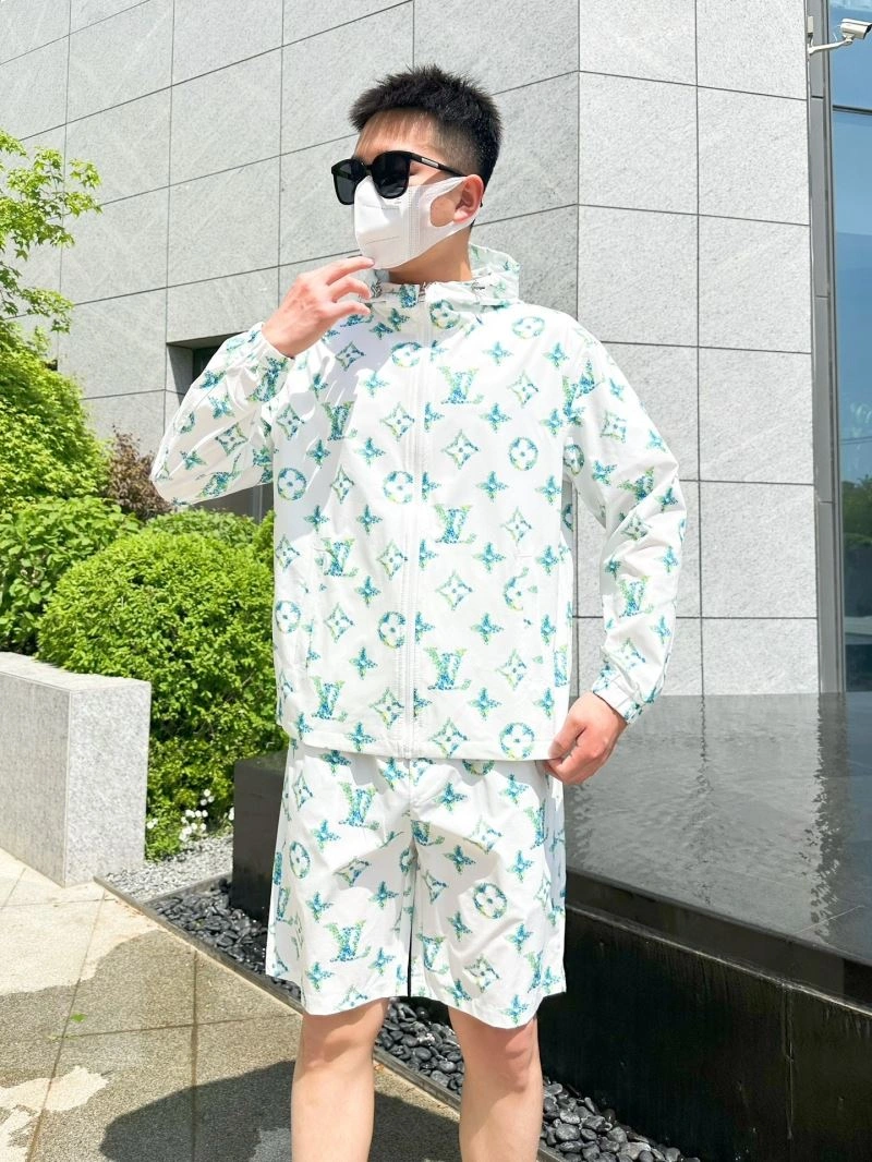 Louis Vuitton Sunscreen Jacket Versatile 133666