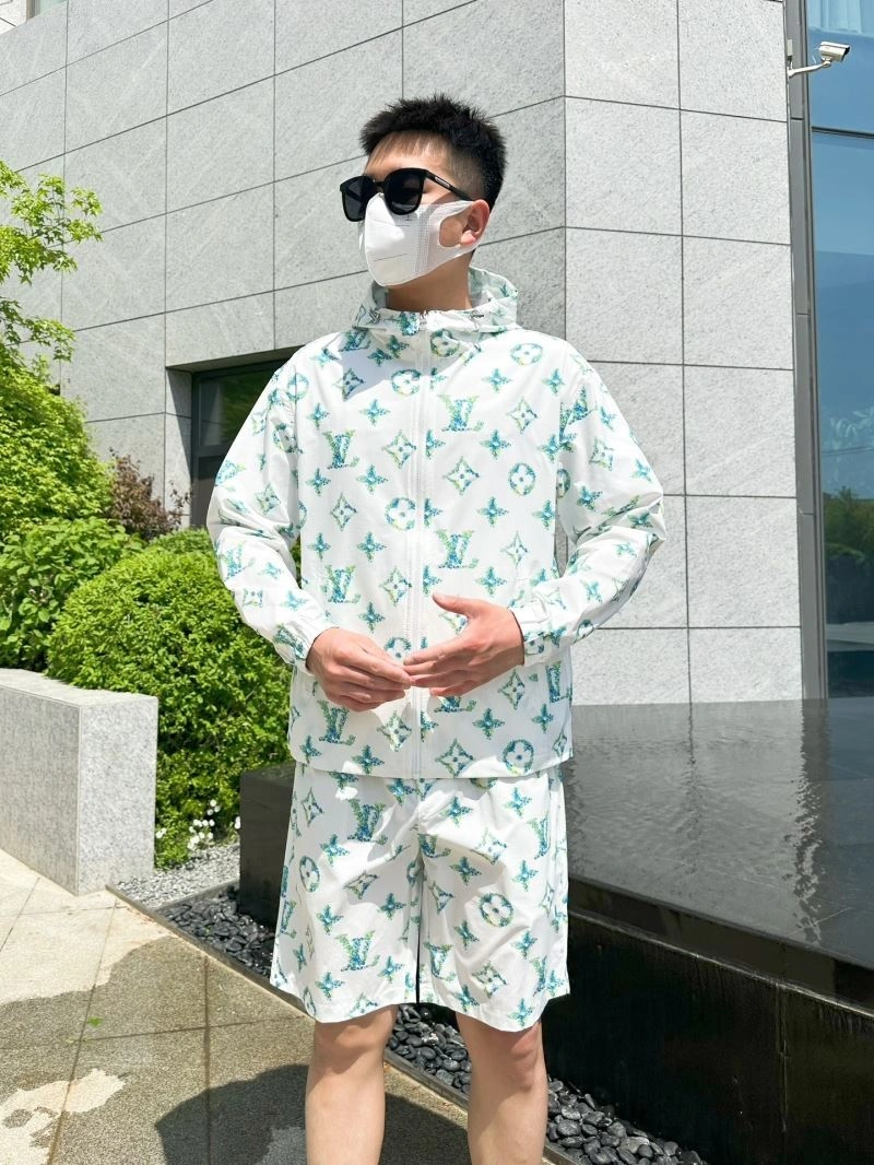 Louis Vuitton Sunscreen Jacket Versatile 133666