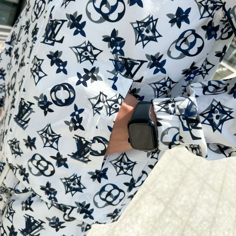Louis Vuitton Sunscreen Jacket Youthful 133648