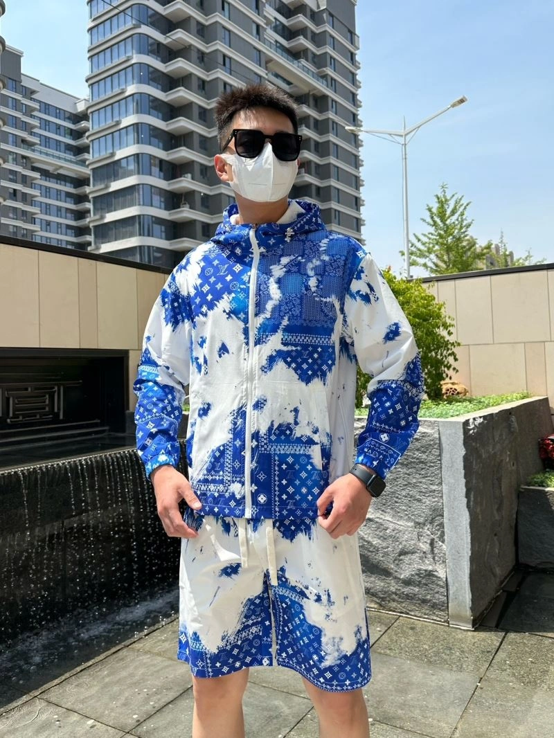 Popular Louis Vuitton Sunscreen Jacket 133653