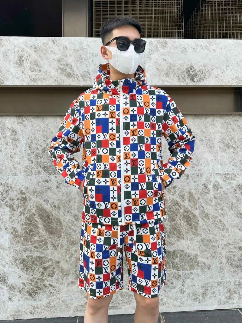 NewStyle Louis Vuitton Sunscreen Jacket 133654