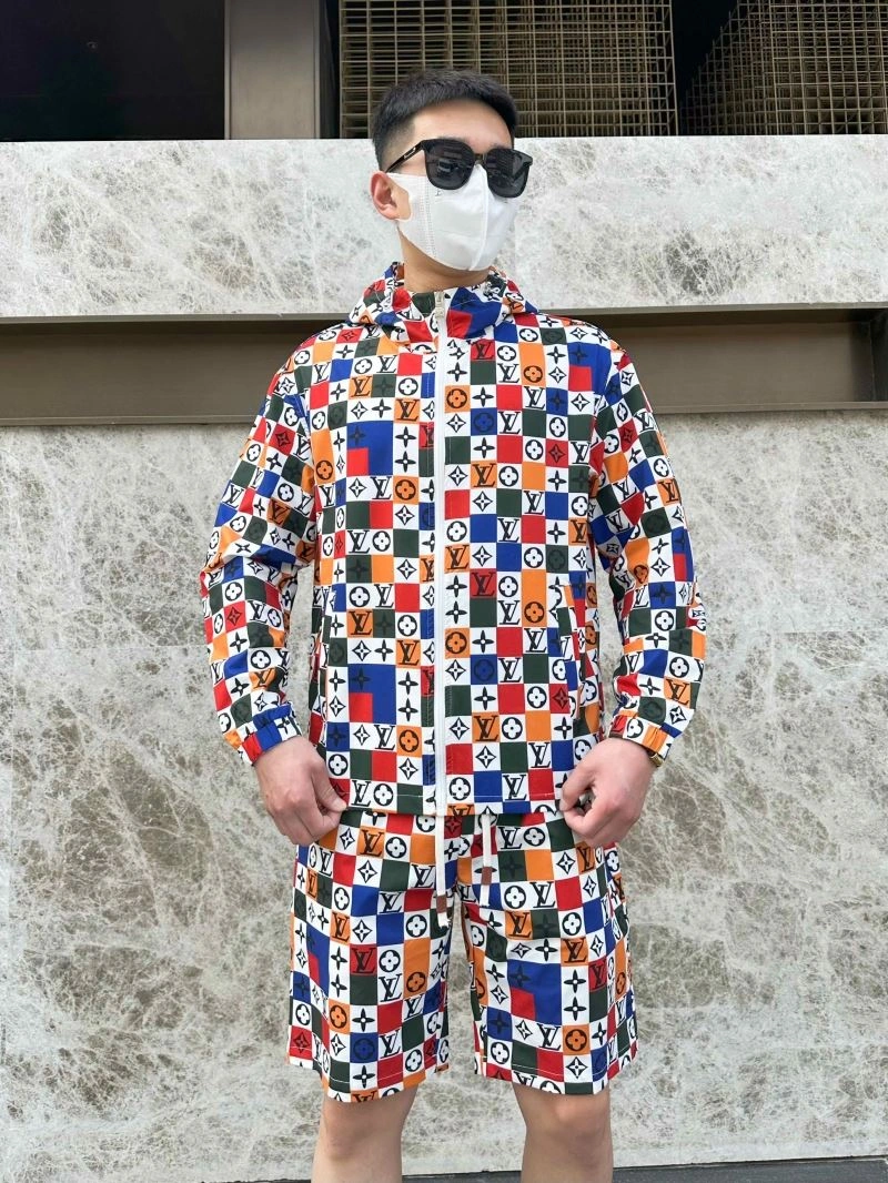NewStyle Louis Vuitton Sunscreen Jacket 133654