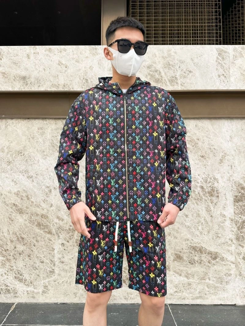 Louis Vuitton Sunscreen Jacket Vibrant 133644