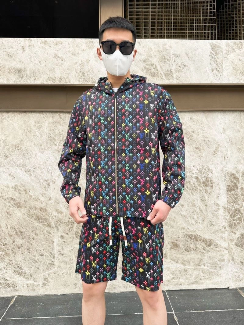 Louis Vuitton Sunscreen Jacket Vibrant 133644