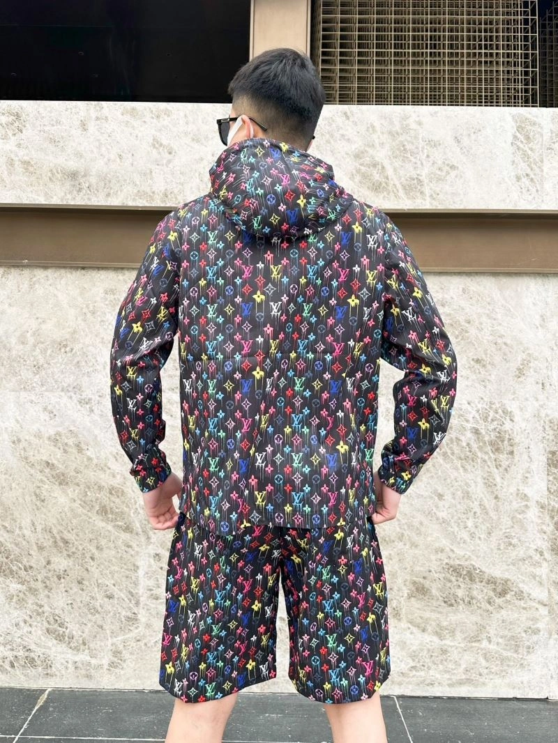 Louis Vuitton Sunscreen Jacket Vibrant 133644
