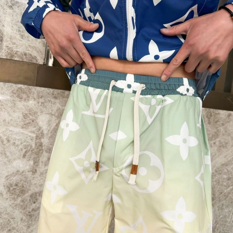 Louis Vuitton Sunscreen Jacket Classic 133642