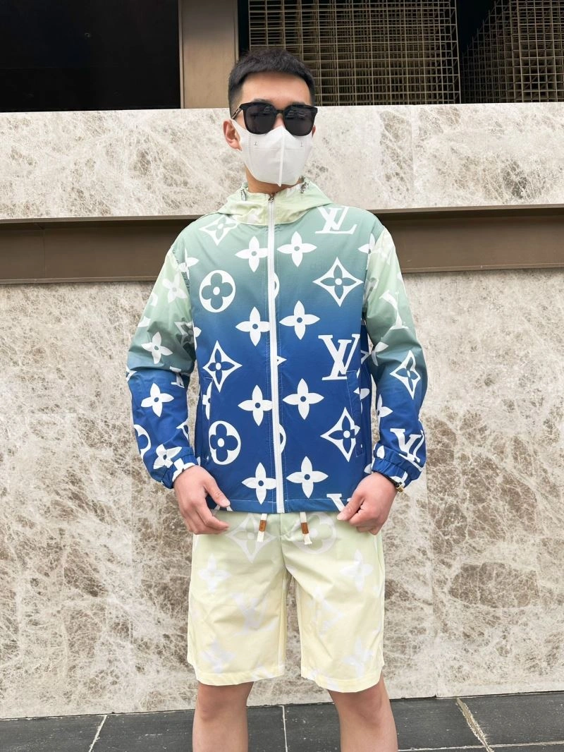 Louis Vuitton Sunscreen Jacket Classic 133642