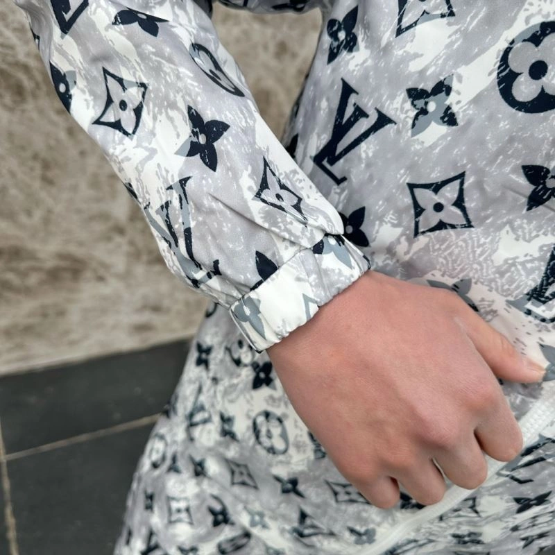 Louis Vuitton Sunscreen Jacket NewStyle 133639