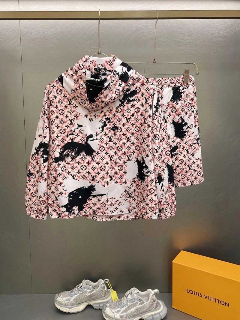 FashionForward Louis Vuitton Sunscreen Jacket 132679