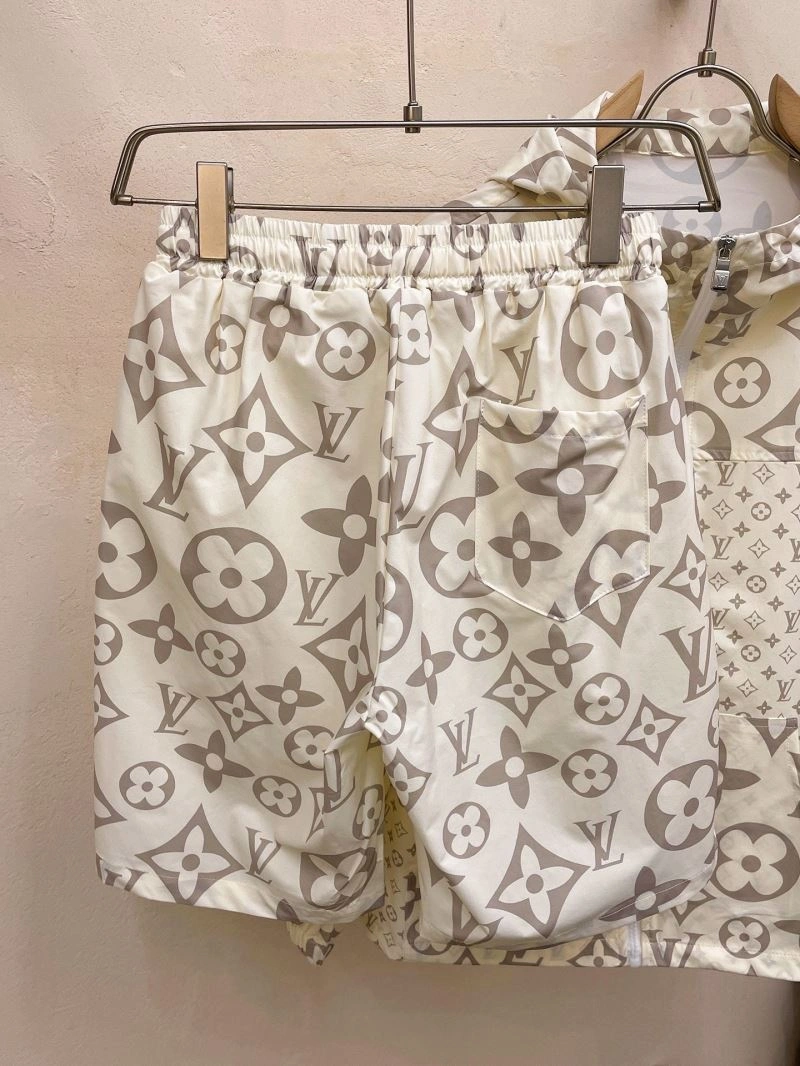 Flexible Louis Vuitton Sunscreen Jacket 132684