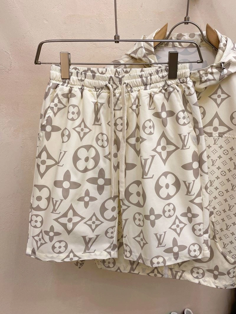 Flexible Louis Vuitton Sunscreen Jacket 132684